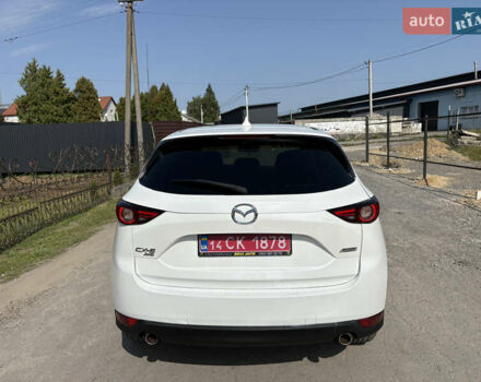 Білий Мазда СХ-5, об'ємом двигуна 2.49 л та пробігом 155 тис. км за 18900 $, фото 10 на Automoto.ua