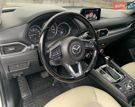 Белый Мазда СХ-5, объемом двигателя 2.5 л и пробегом 115 тыс. км за 17800 $, фото 66 на Automoto.ua