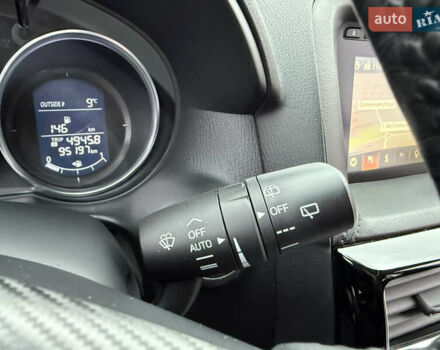 Белый Мазда СХ-5, объемом двигателя 2 л и пробегом 95 тыс. км за 17600 $, фото 66 на Automoto.ua