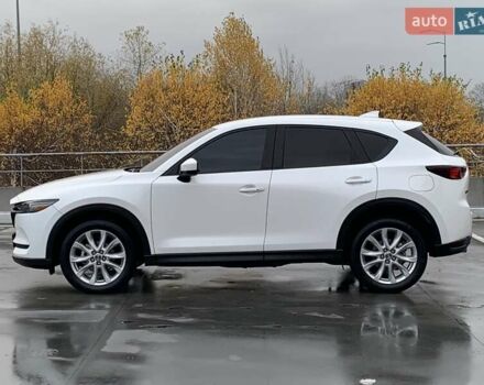 Белый Мазда СХ-5, объемом двигателя 2.5 л и пробегом 115 тыс. км за 17800 $, фото 9 на Automoto.ua