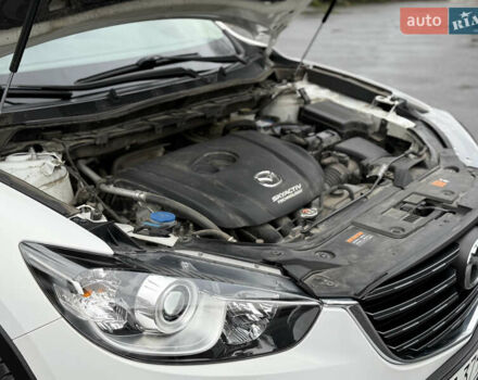 Белый Мазда СХ-5, объемом двигателя 2 л и пробегом 95 тыс. км за 17600 $, фото 70 на Automoto.ua