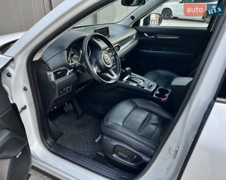 Белый Мазда СХ-5, объемом двигателя 2.49 л и пробегом 135 тыс. км за 23500 $, фото 14 на Automoto.ua