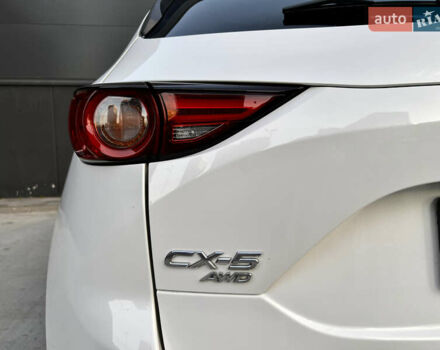 Белый Мазда СХ-5, объемом двигателя 2.49 л и пробегом 135 тыс. км за 23500 $, фото 56 на Automoto.ua