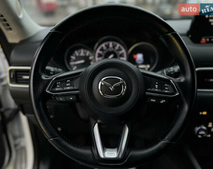 Белый Мазда СХ-5, объемом двигателя 2.5 л и пробегом 121 тыс. км за 15900 $, фото 9 на Automoto.ua