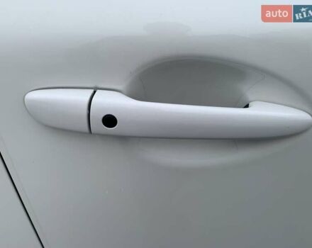 Белый Мазда СХ-5, объемом двигателя 2.5 л и пробегом 115 тыс. км за 17800 $, фото 51 на Automoto.ua