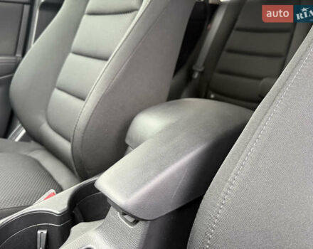 Белый Мазда СХ-5, объемом двигателя 2 л и пробегом 95 тыс. км за 17600 $, фото 65 на Automoto.ua