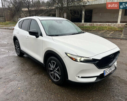 Белый Мазда СХ-5, объемом двигателя 2.49 л и пробегом 91 тыс. км за 19999 $, фото 10 на Automoto.ua