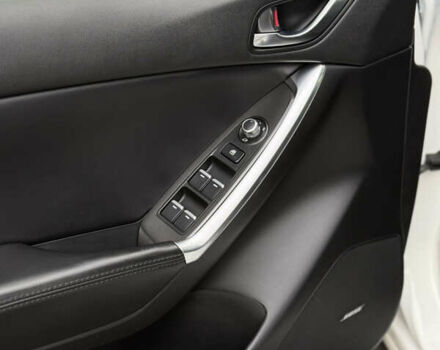 Белый Мазда СХ-5, объемом двигателя 2.2 л и пробегом 200 тыс. км за 17700 $, фото 42 на Automoto.ua