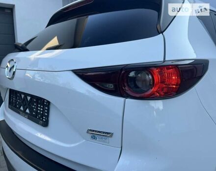 Белый Мазда СХ-5, объемом двигателя 2.2 л и пробегом 170 тыс. км за 18500 $, фото 26 на Automoto.ua