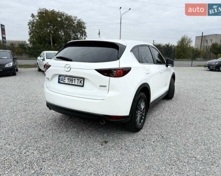 Белый Мазда СХ-5, объемом двигателя 2.49 л и пробегом 130 тыс. км за 17750 $, фото 18 на Automoto.ua