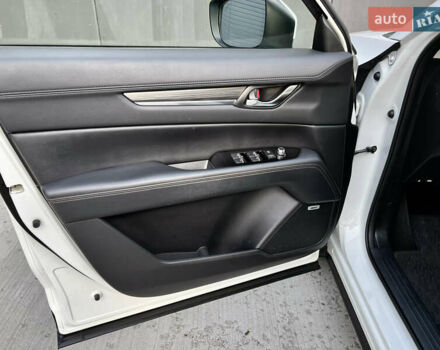 Белый Мазда СХ-5, объемом двигателя 2.49 л и пробегом 135 тыс. км за 23500 $, фото 15 на Automoto.ua