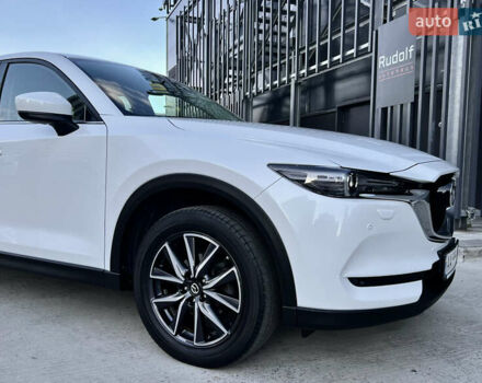 Белый Мазда СХ-5, объемом двигателя 2.49 л и пробегом 135 тыс. км за 23500 $, фото 2 на Automoto.ua