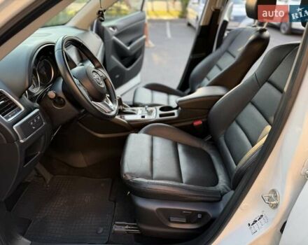 Білий Мазда СХ-5, об'ємом двигуна 2.2 л та пробігом 170 тис. км за 15900 $, фото 17 на Automoto.ua