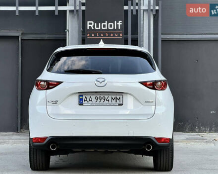 Белый Мазда СХ-5, объемом двигателя 2.49 л и пробегом 135 тыс. км за 23500 $, фото 4 на Automoto.ua