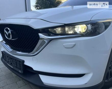 Белый Мазда СХ-5, объемом двигателя 2.2 л и пробегом 170 тыс. км за 18500 $, фото 1 на Automoto.ua