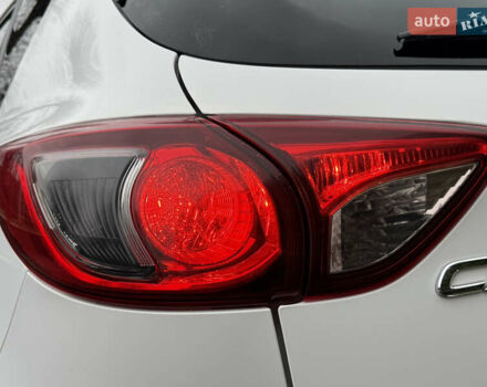 Белый Мазда СХ-5, объемом двигателя 2 л и пробегом 95 тыс. км за 17600 $, фото 20 на Automoto.ua