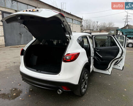 Белый Мазда СХ-5, объемом двигателя 2.2 л и пробегом 200 тыс. км за 17700 $, фото 120 на Automoto.ua