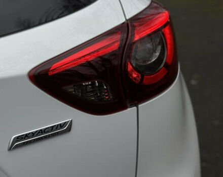 Белый Мазда СХ-5, объемом двигателя 2.2 л и пробегом 200 тыс. км за 17700 $, фото 28 на Automoto.ua