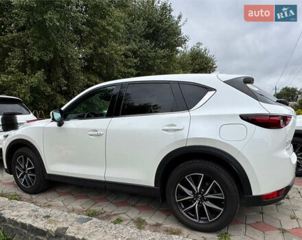Білий Мазда СХ-5, об'ємом двигуна 2.5 л та пробігом 70 тис. км за 19000 $, фото 3 на Automoto.ua