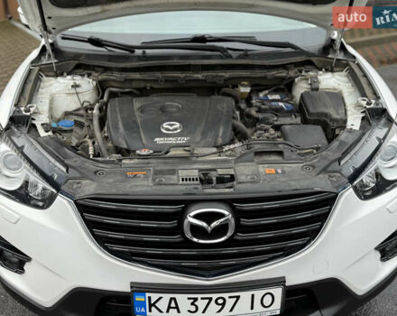 Белый Мазда СХ-5, объемом двигателя 2 л и пробегом 95 тыс. км за 17600 $, фото 69 на Automoto.ua