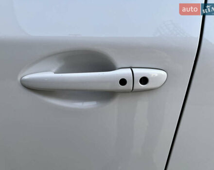 Белый Мазда СХ-5, объемом двигателя 2.49 л и пробегом 135 тыс. км за 23500 $, фото 18 на Automoto.ua