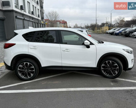 Белый Мазда СХ-5, объемом двигателя 2.2 л и пробегом 200 тыс. км за 17700 $, фото 6 на Automoto.ua