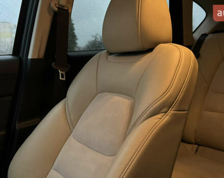 Белый Мазда СХ-5, объемом двигателя 2.5 л и пробегом 121 тыс. км за 15900 $, фото 16 на Automoto.ua