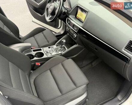 Белый Мазда СХ-5, объемом двигателя 2 л и пробегом 95 тыс. км за 17950 $, фото 55 на Automoto.ua