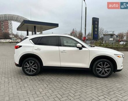 Білий Мазда СХ-5, об'ємом двигуна 2.49 л та пробігом 186 тис. км за 17999 $, фото 11 на Automoto.ua