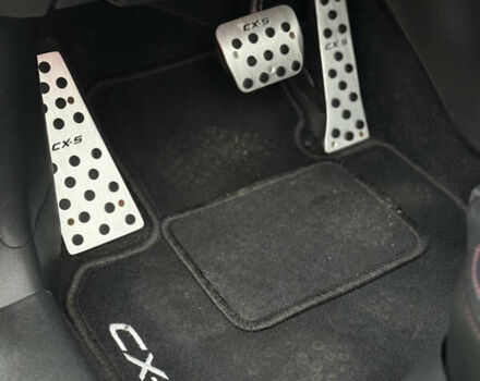 Белый Мазда СХ-5, объемом двигателя 2.2 л и пробегом 200 тыс. км за 17700 $, фото 52 на Automoto.ua