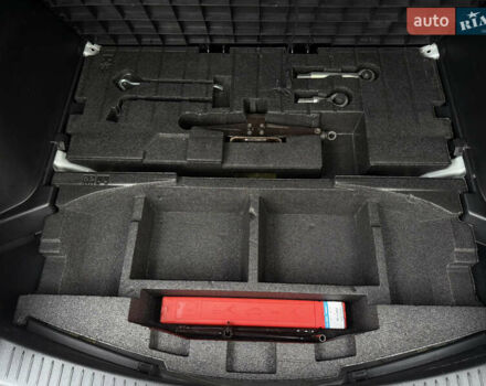 Белый Мазда СХ-5, объемом двигателя 2.2 л и пробегом 200 тыс. км за 17700 $, фото 96 на Automoto.ua