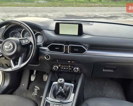 Мазда СХ-5 2017 у Львові на Automoto.ua Білий Мазда СХ-5, об'ємом двигуна 2.19 л та пробігом 261 тис. км за 18700 $, фото 7 на Automoto.ua