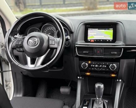 Белый Мазда СХ-5, объемом двигателя 2 л и пробегом 95 тыс. км за 17950 $, фото 39 на Automoto.ua