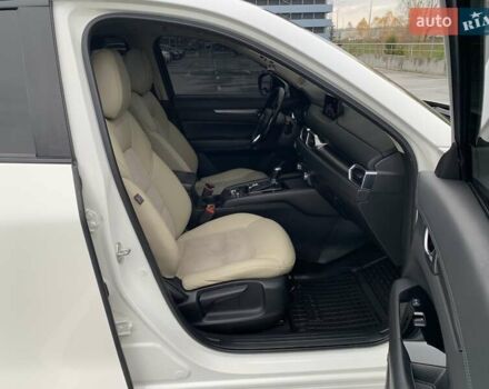 Белый Мазда СХ-5, объемом двигателя 2.5 л и пробегом 115 тыс. км за 17800 $, фото 71 на Automoto.ua