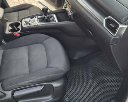 Мазда СХ-5 2017 у Львові на Automoto.ua Білий Мазда СХ-5, об'ємом двигуна 2.19 л та пробігом 261 тис. км за 18700 $, фото 5 на Automoto.ua