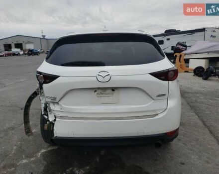 Білий Мазда СХ-5, об'ємом двигуна 2.49 л та пробігом 105 тис. км за 3000 $, фото 5 на Automoto.ua