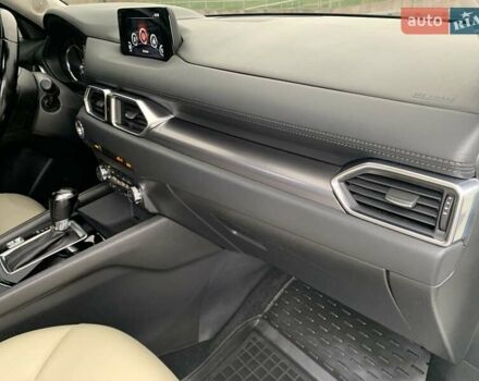 Белый Мазда СХ-5, объемом двигателя 2.5 л и пробегом 115 тыс. км за 17800 $, фото 77 на Automoto.ua