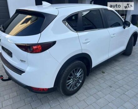 Белый Мазда СХ-5, объемом двигателя 2.2 л и пробегом 170 тыс. км за 18500 $, фото 4 на Automoto.ua