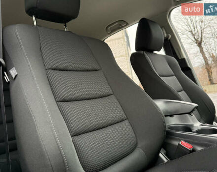 Белый Мазда СХ-5, объемом двигателя 2 л и пробегом 95 тыс. км за 17600 $, фото 40 на Automoto.ua