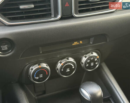 Білий Мазда СХ-5, об'ємом двигуна 2.5 л та пробігом 64 тис. км за 18300 $, фото 14 на Automoto.ua