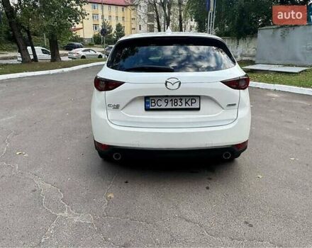 Белый Мазда СХ-5, объемом двигателя 2.49 л и пробегом 92 тыс. км за 20100 $, фото 4 на Automoto.ua