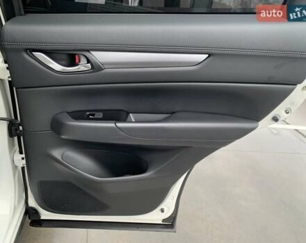 Белый Мазда СХ-5, объемом двигателя 2.5 л и пробегом 115 тыс. км за 17800 $, фото 109 на Automoto.ua