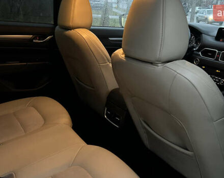 Белый Мазда СХ-5, объемом двигателя 2.5 л и пробегом 121 тыс. км за 15900 $, фото 26 на Automoto.ua