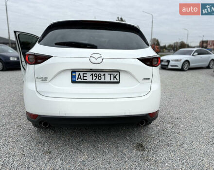 Белый Мазда СХ-5, объемом двигателя 2.49 л и пробегом 130 тыс. км за 17750 $, фото 37 на Automoto.ua