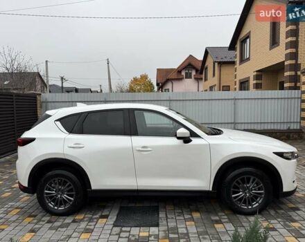 Білий Мазда СХ-5, об'ємом двигуна 2.2 л та пробігом 62 тис. км за 22700 $, фото 3 на Automoto.ua