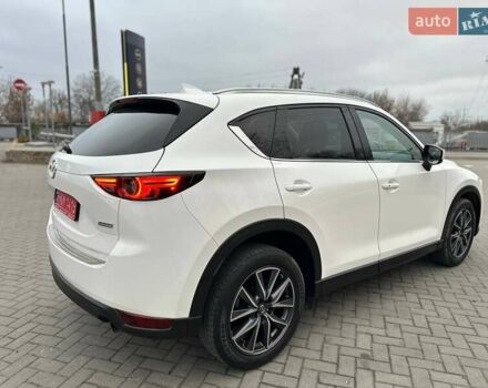 Білий Мазда СХ-5, об'ємом двигуна 2.49 л та пробігом 186 тис. км за 17999 $, фото 1 на Automoto.ua