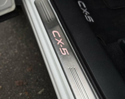 Белый Мазда СХ-5, объемом двигателя 2.2 л и пробегом 200 тыс. км за 17700 $, фото 51 на Automoto.ua