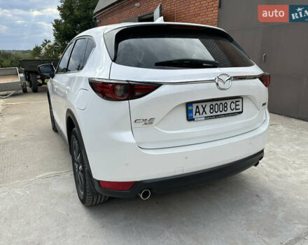 Белый Мазда СХ-5, объемом двигателя 2.19 л и пробегом 95 тыс. км за 22300 $, фото 4 на Automoto.ua