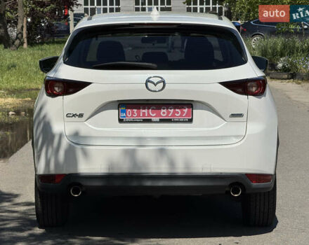 Белый Мазда СХ-5, объемом двигателя 2.5 л и пробегом 102 тыс. км за 18300 $, фото 4 на Automoto.ua