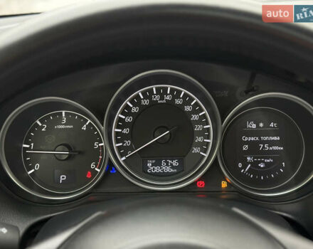 Белый Мазда СХ-5, объемом двигателя 2.2 л и пробегом 200 тыс. км за 17700 $, фото 134 на Automoto.ua